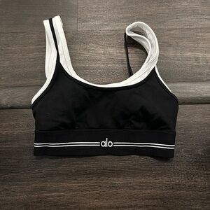 Alo Black and White double lined Sports Bra